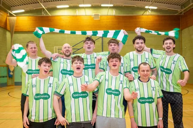 Specsavers enlists sports psychologist Professor Andy Lane to help craft the perfect chant for the UK’s Best Worst Team and help turn their fortunes around.