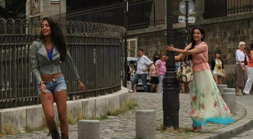 A still from Queen