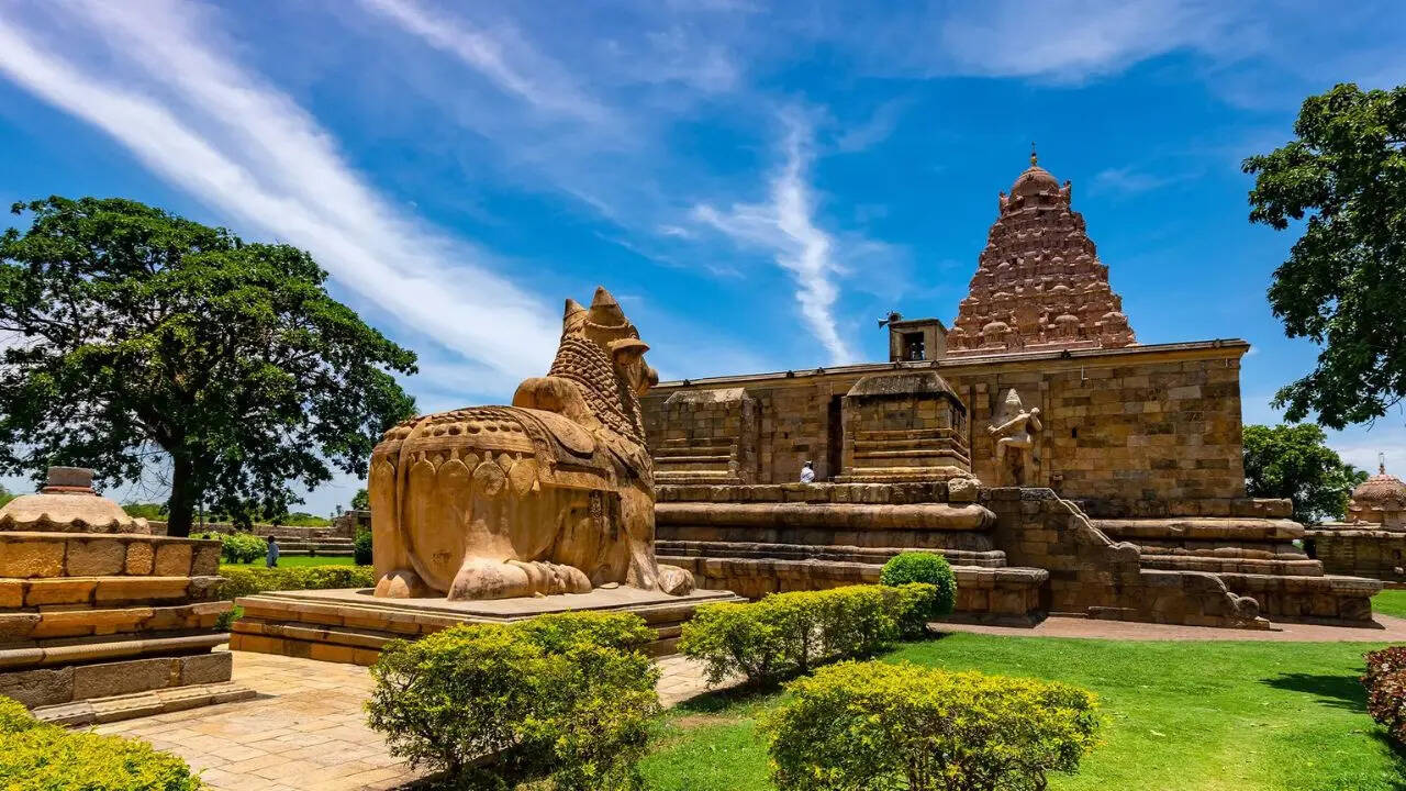 Located in the Ariyalur district of Tamil Nadu Gangaikonda Cholapuram is a temple and UNESCO World Heritage Site