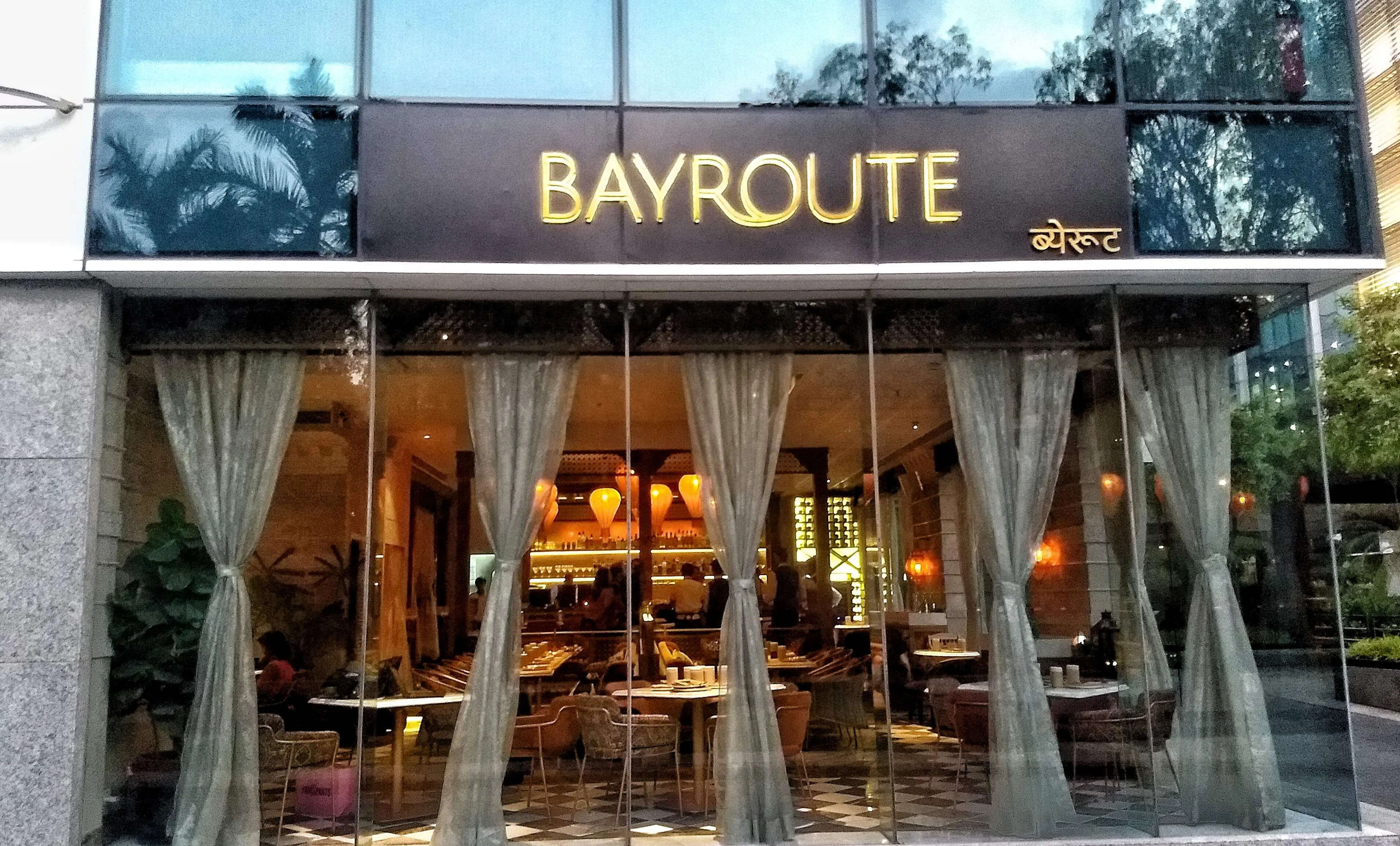 These Are Akshay Kumars Favourite Restaurants in Mumbai and Delhi  Ones Ultra-Chic the Other a Street Legend