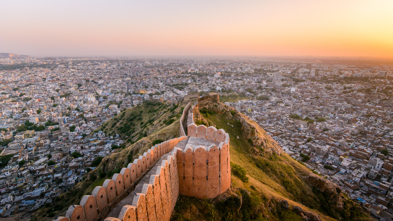 Sunset at Nahargarh Fort Jaipur Image Credits Canva