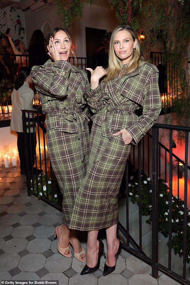 McPhee Foster and David's daughter Sara Foster attend Bobbi Brown x Sara Foster at San Vicente Bungalows on October 14