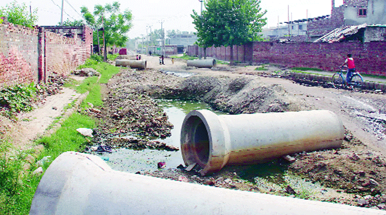 sewage-main.gif