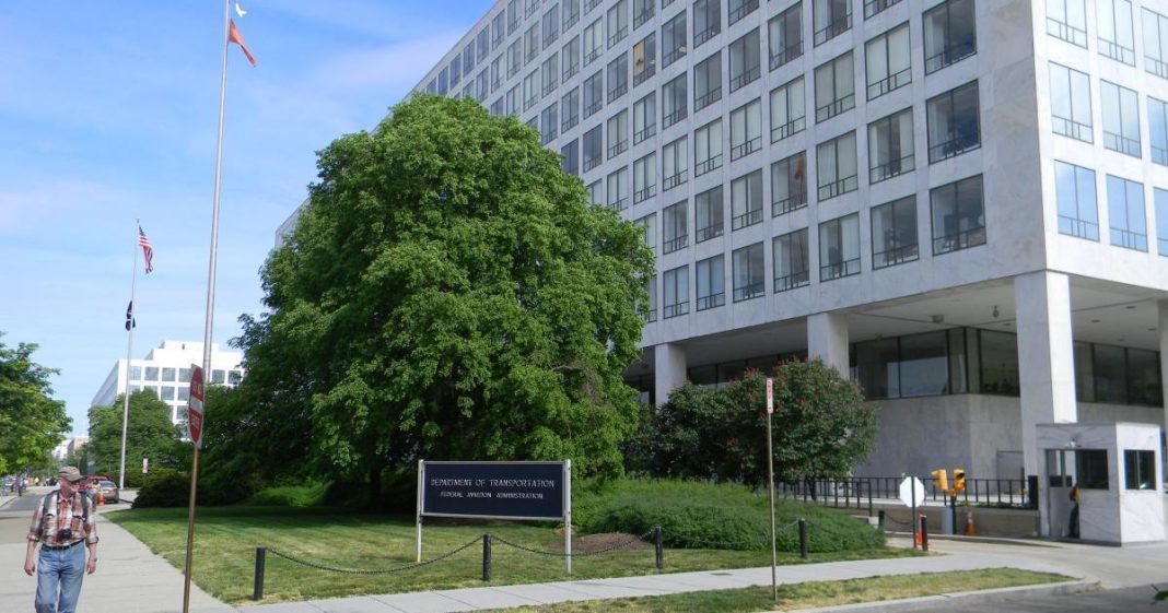 Watchdog Warns of Lack of FAA Purchase Card Oversight Watchdog Warns of Lack of FAA Purchase Card Oversight