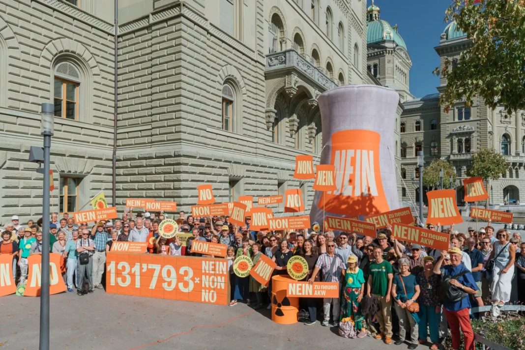 Swiss parties submit referendum to preserve ban on new nuclear power plants Swiss parties submit referendum to preserve ban on new nuclear power plants