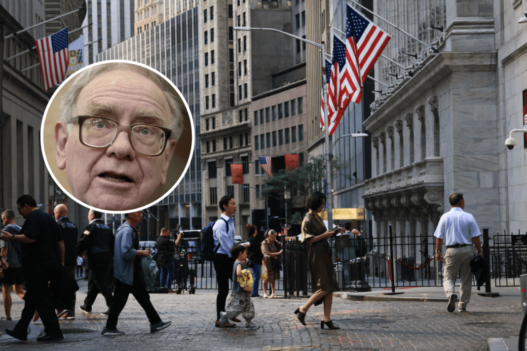 Warren Buffett’s red warning siren has rarely been louder Warren Buffett's red warning siren has rarely been louder