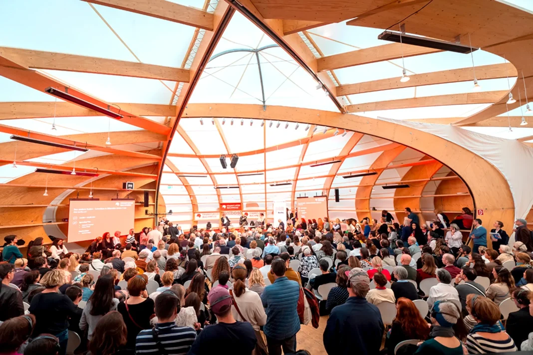 The Frankfurt Book Fair reveals new trends in the publishing industry… Artificial intelligence takes center stage The Frankfurt Book Fair reveals new trends in the publishing industry... Artificial intelligence takes center stage
