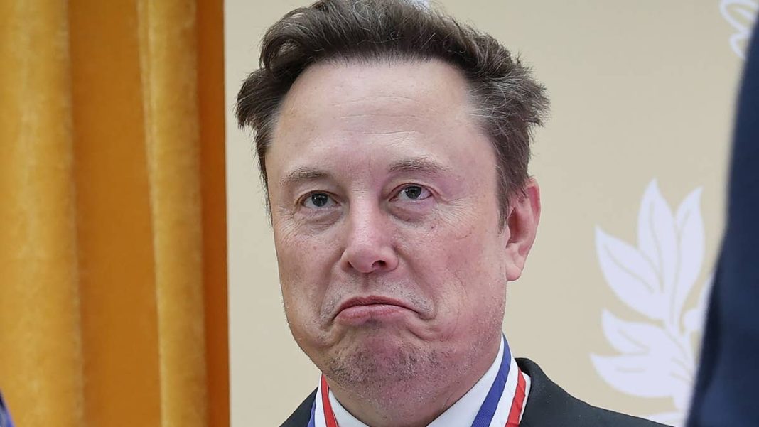 Elon Musk’s daughter Azure, 4, has a cheeky moment on camera beside her famous dad Elon Musk's daughter Azure, 4, has a cheeky moment on camera beside her famous dad