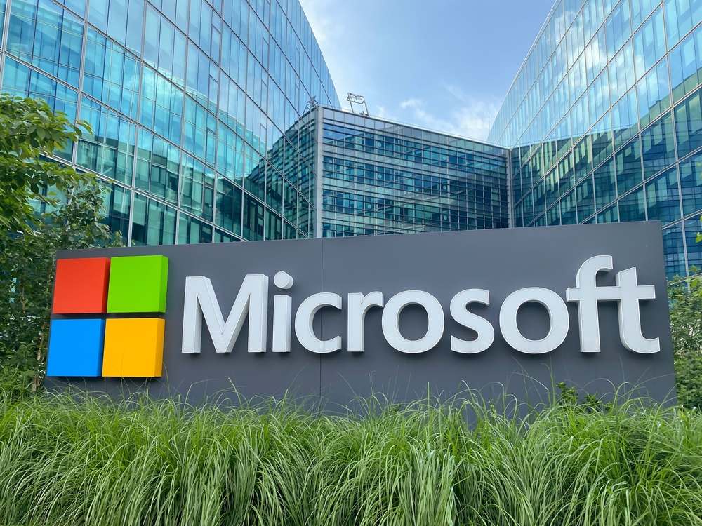 Microsoft Stock Forecast: Maia 300 Targets Azure Costs Ahead of October 28 Earnings Microsoft Stock Forecast: Maia 300 Targets Azure Costs Ahead of October 28 Earnings