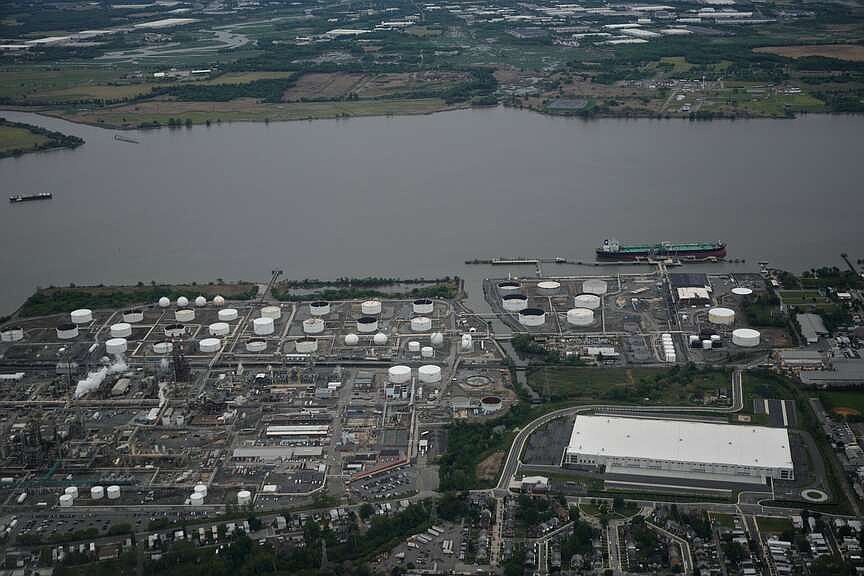 Freight rates stifle US oil exports | The Arkansas Democrat-Gazette Freight rates stifle US oil exports | The Arkansas Democrat-Gazette