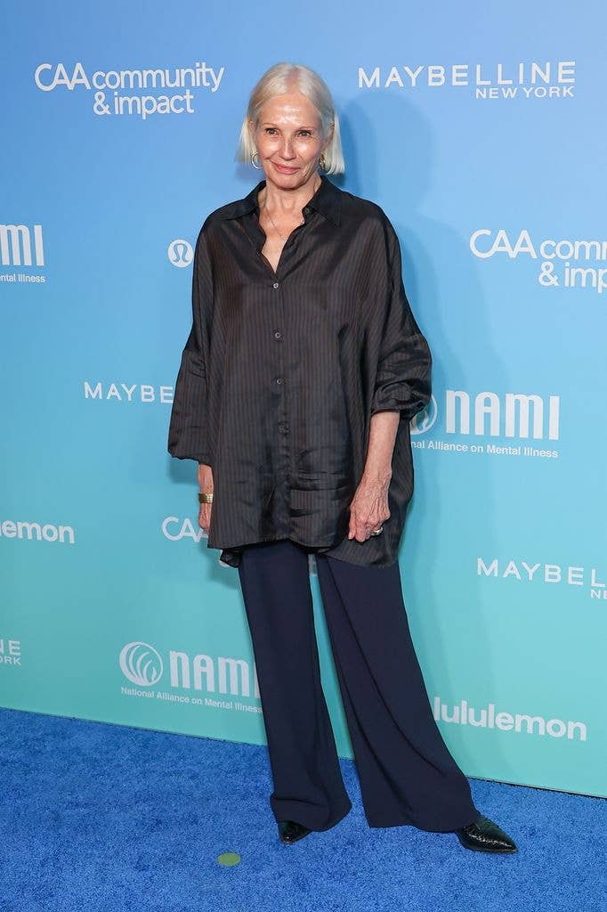ellen barkin red carpet