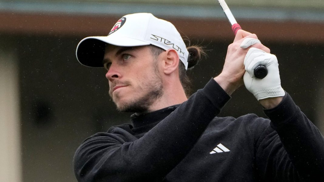Nine British celebrities with surprisingly low handicaps