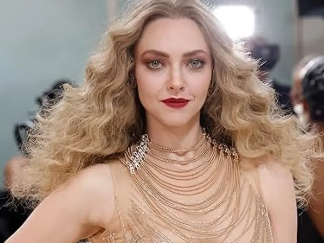 Amanda Seyfried reacts to red-carpet moments amid Elizabeth Holmes documentary buzz Amanda Seyfried reacts to red-carpet moments amid Elizabeth Holmes documentary buzz