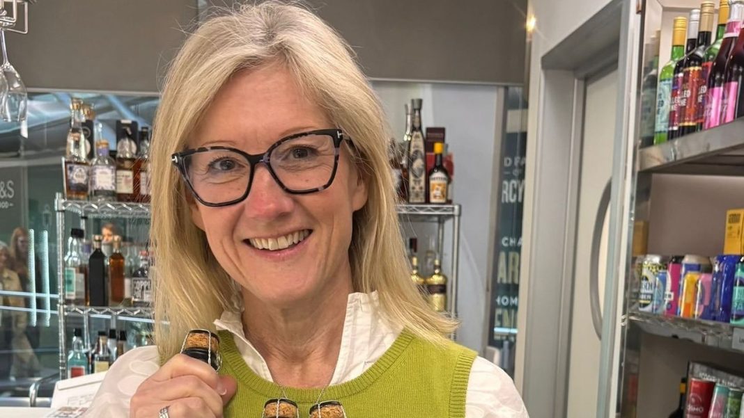 Kathryn Turner: The 50-Something TikTok Star Ripping Up The Influencer Rulebook Kathryn Turner: The 50-Something TikTok Star Ripping Up The Influencer Rulebook
