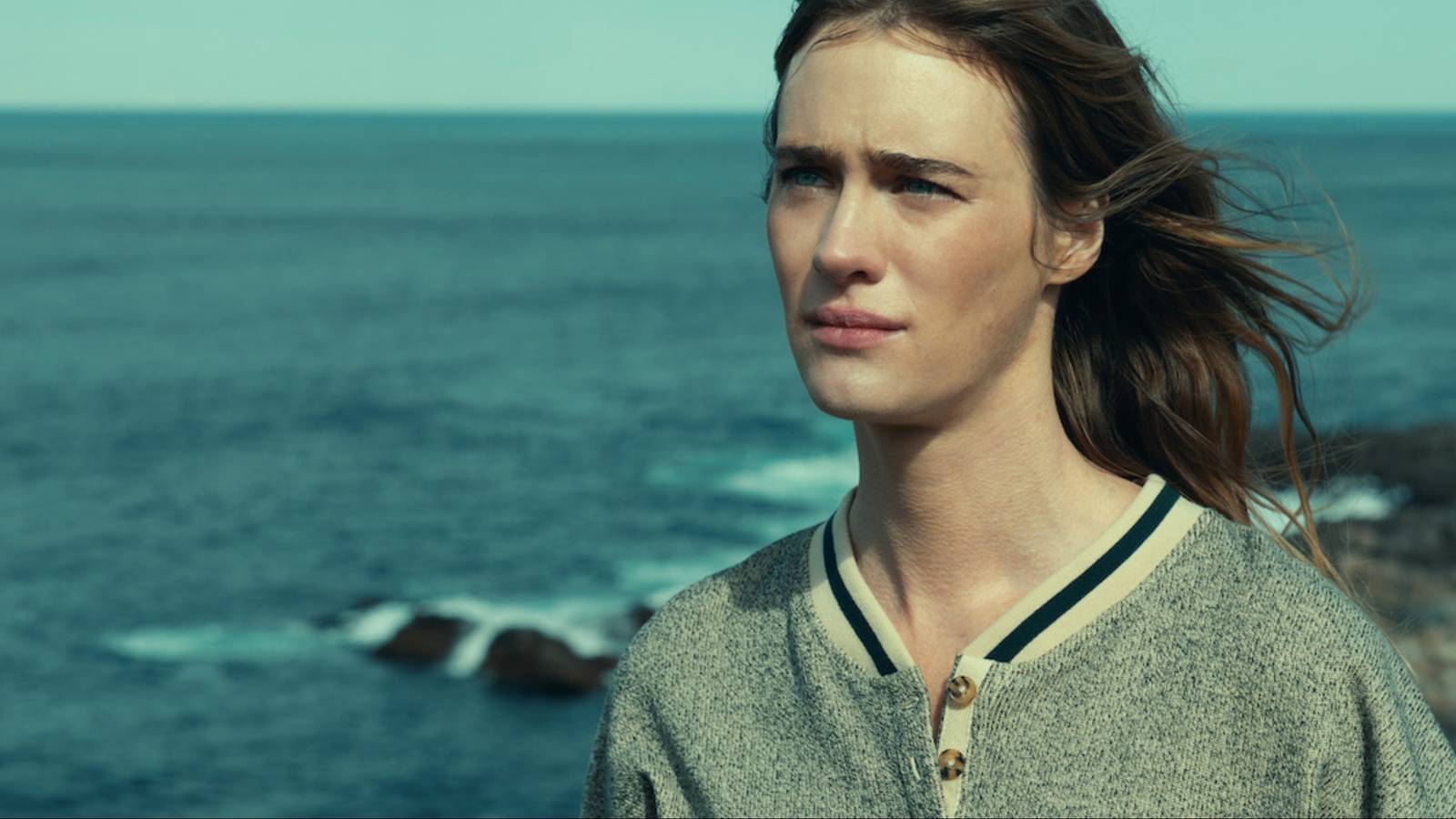 Netflix's New 6-Part Thriller Is a Streaming Hit With 1.1B Netflix's New 6-Part Thriller Is a Streaming Hit With 1.1B Minutes Viewed