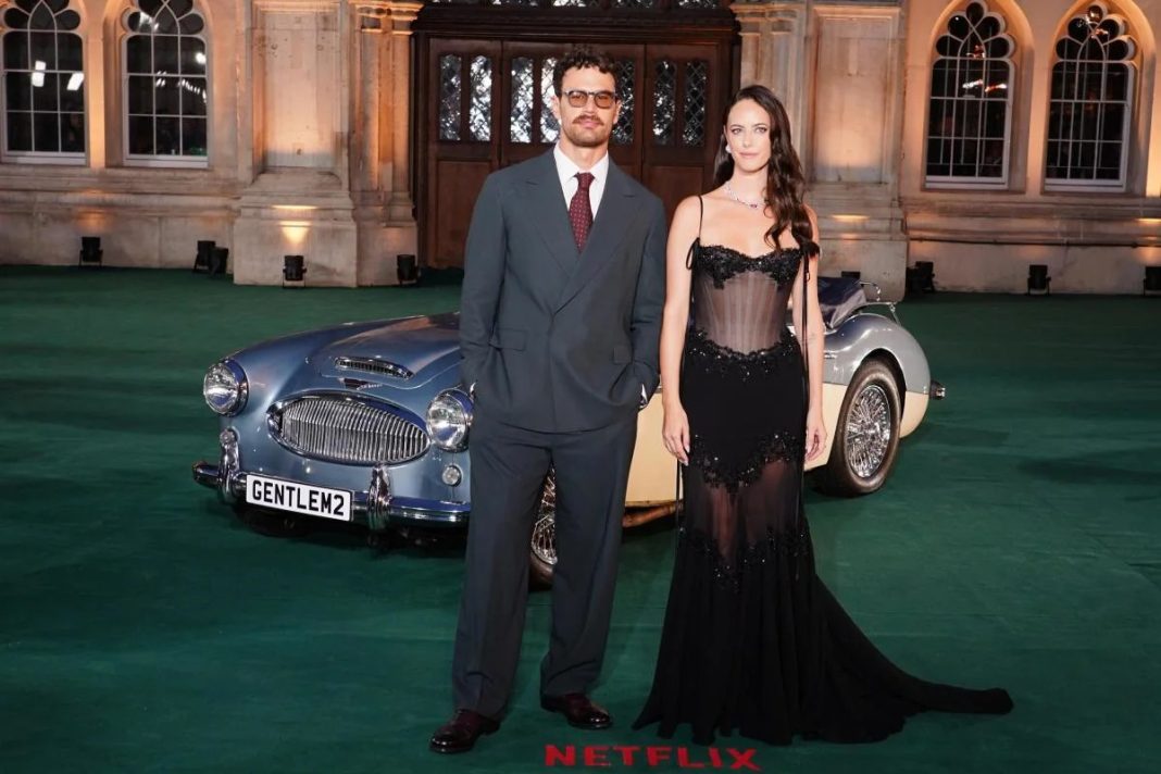 Buckinghamshire actor Theo James joined by Hollywood stars for The Gentlemen Buckinghamshire actor Theo James joined by Hollywood stars for The Gentlemen