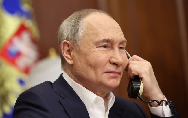 Putin accuses NATO and EU of prolonging Ukraine war during leaders’ call Putin accuses NATO and EU of prolonging Ukraine war during leaders’ call