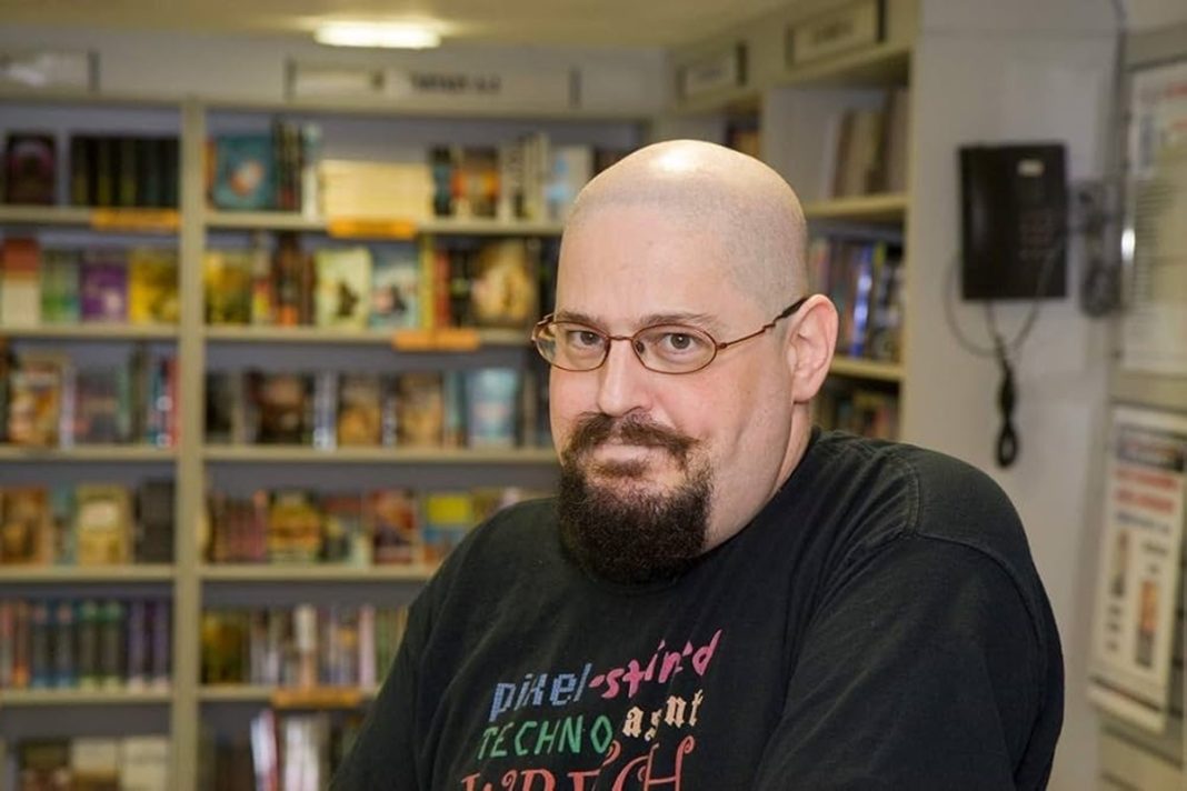 Charles Stross: From Dungeons & Dragons to AI in Space Charles Stross: From Dungeons & Dragons to AI in Space