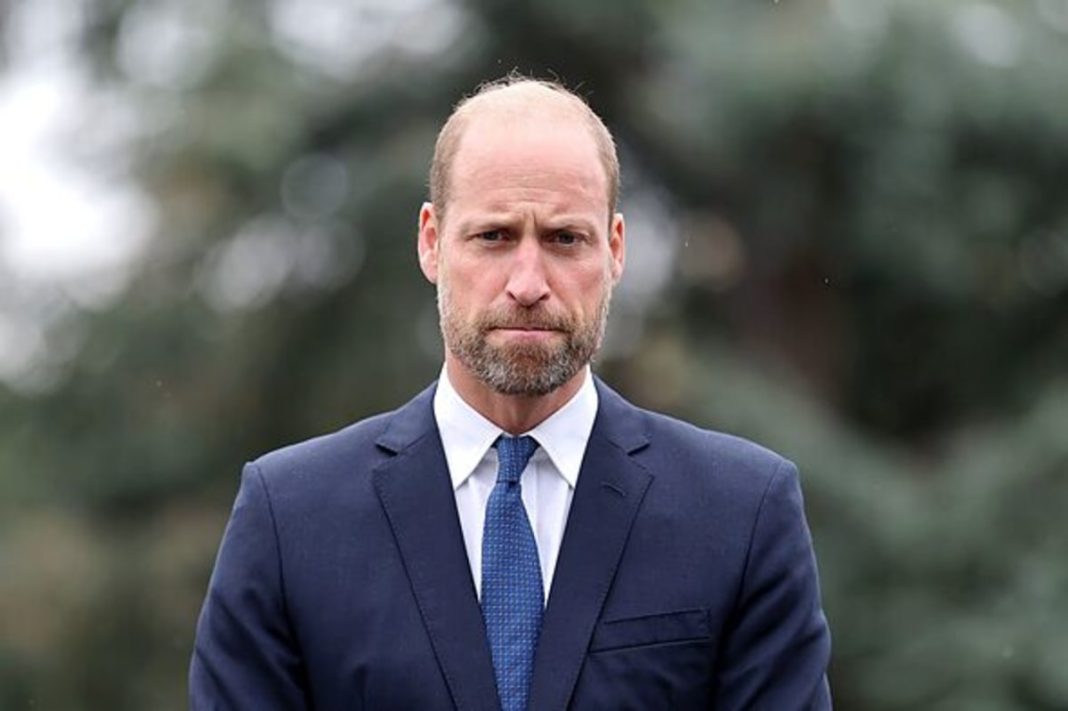 Livid Prince William ‘has had enough’ of Royal Family member – ‘Stay out of sight’ Apple App Store